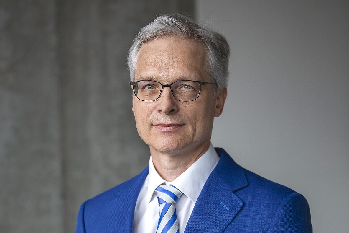 Portraitfoto von Dr. Norbert Loskamp